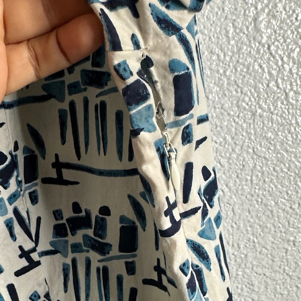 Tory Burch geomagnetic Blue and White Patterned pleated Dress size 14